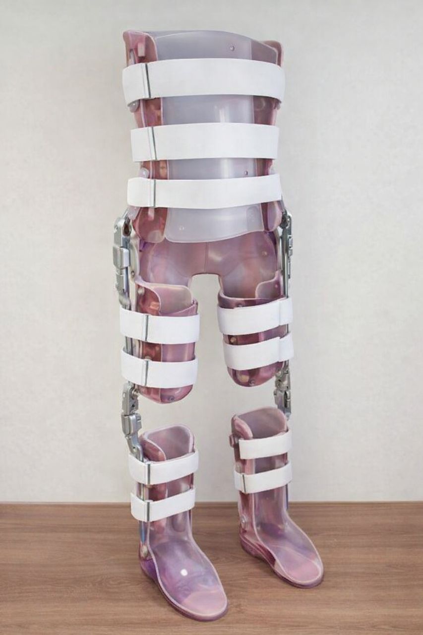 08-09-43 Аппарат на нижние конечности и туловище (ортез)