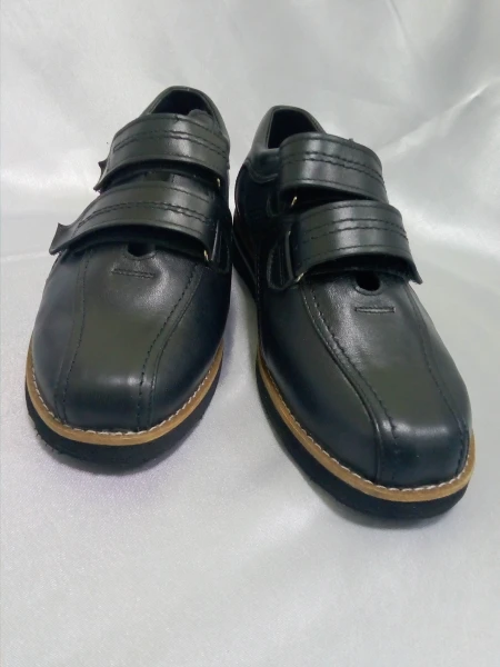 09-01-05 Ортопедическая обувь сложная на аппарат и обувь на протез без утепленной подкладки (пара)