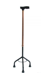 06-01-14 Трость 3-х опорная с анатомической ручкой, регулируемая по высоте, с устройством противоскольжения